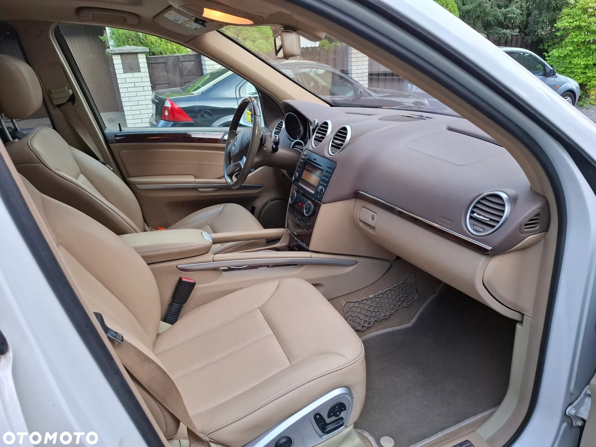 Mercedes-Benz GL 450 4Matic 7G-TRONIC - 17