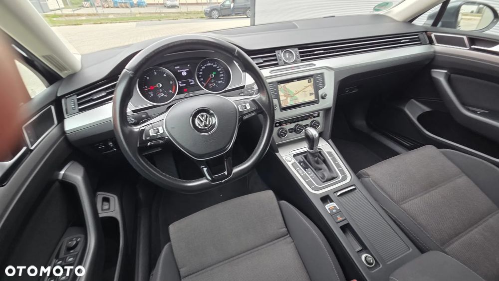 Volkswagen Passat Variant - 26