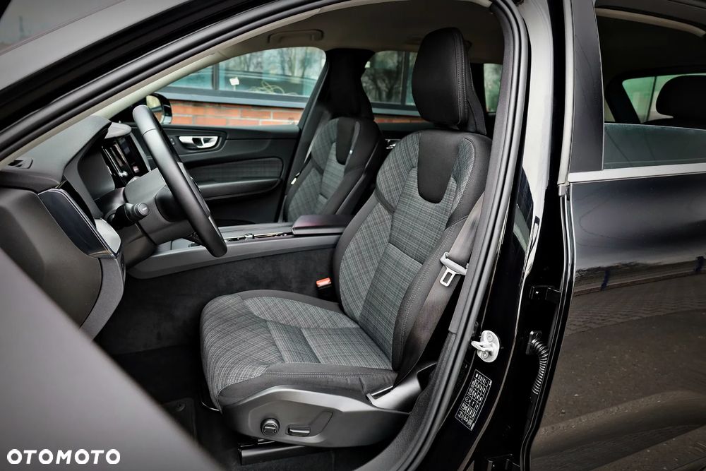 Volvo XC 60 B4 B Core - 26