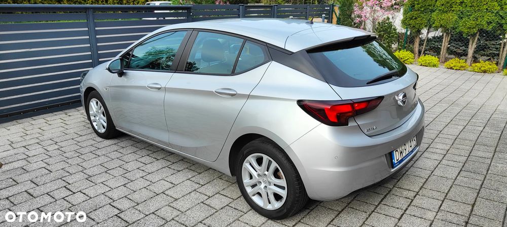 Opel Astra IV 1.6 CDTI Cosmo - 8