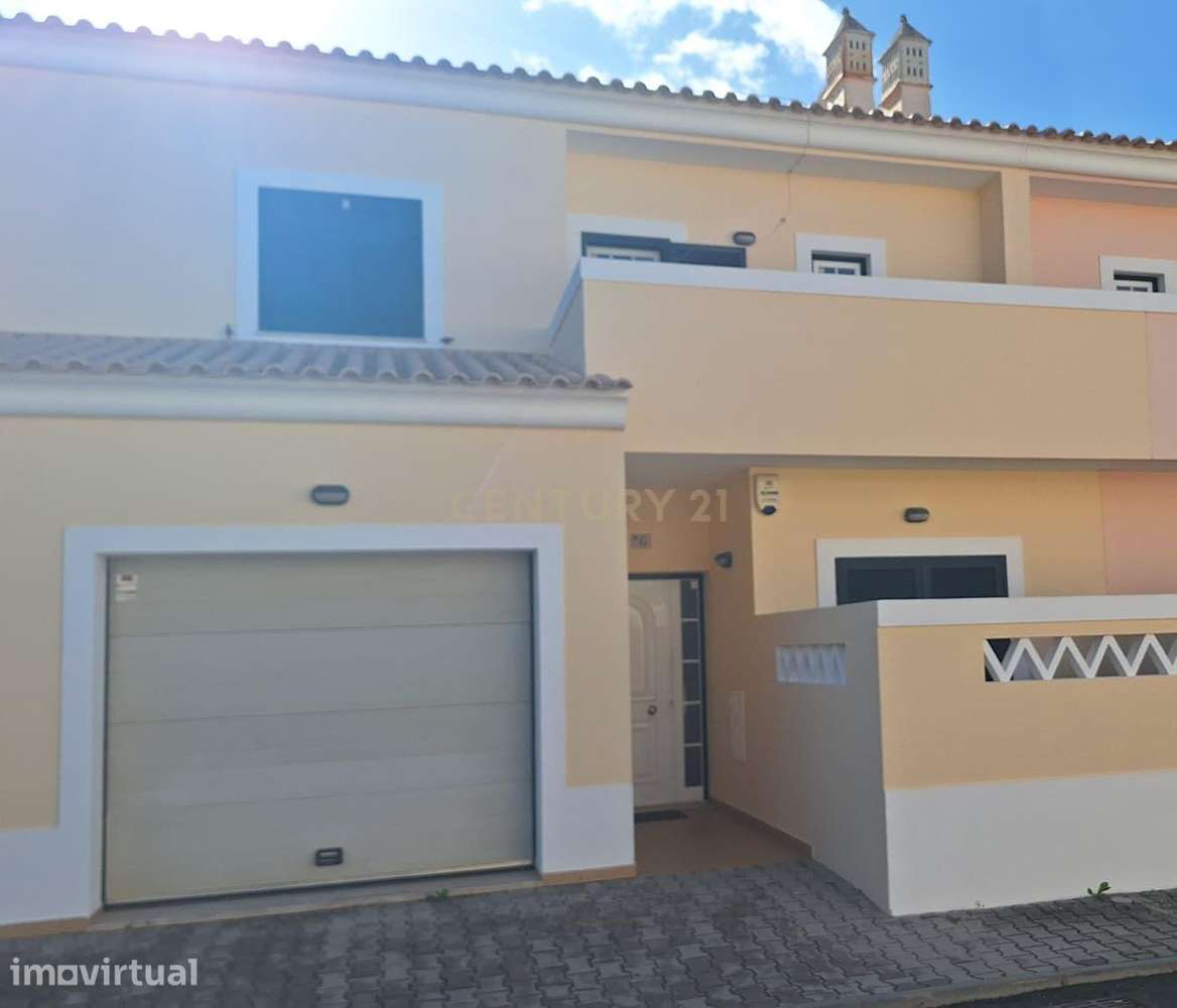 Moradia T3 com Piscina e Garagem em box, Albufeira - Grande imagem: 2/25