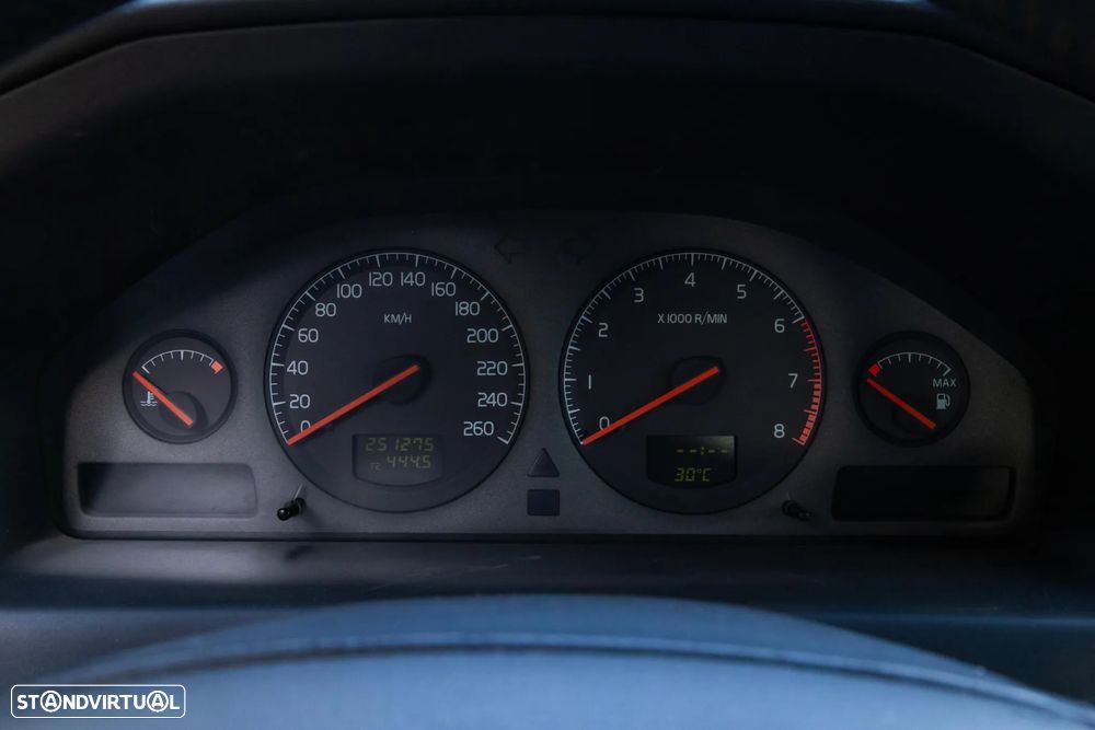 Volvo V70 T5 - 18