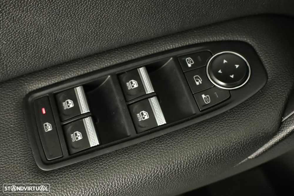 Renault Captur 1.0 TCe Techno Bi-Fuel - 22