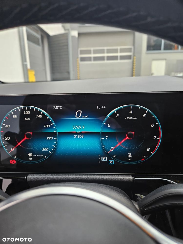 Mercedes-Benz GLA 200 Progressive - 6