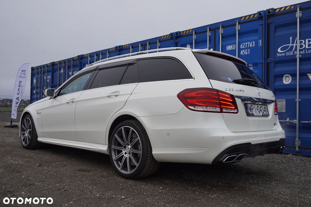 Mercedes-Benz Klasa E 63 AMG 4Matic AMG Speedshift MCT - 9
