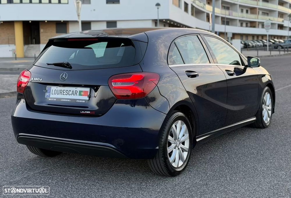 Mercedes-Benz A 180 d Style - 3