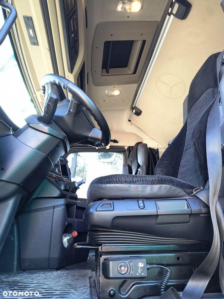 Mercedes-Benz Actros 1842 LS - 16