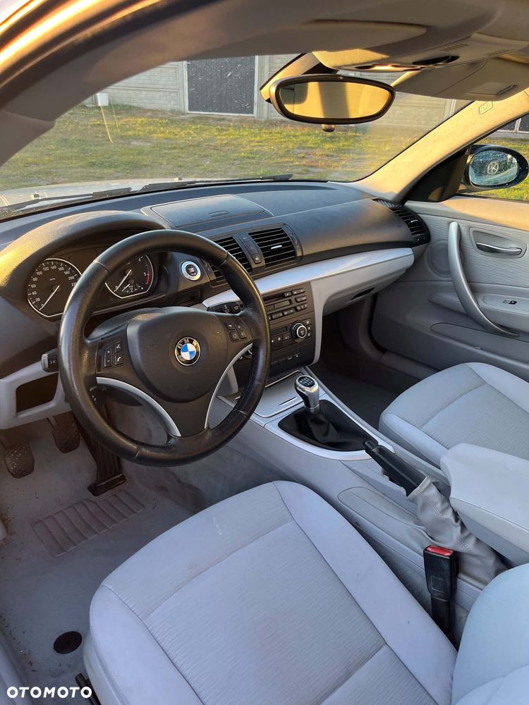BMW Seria 1 2007 photo 5