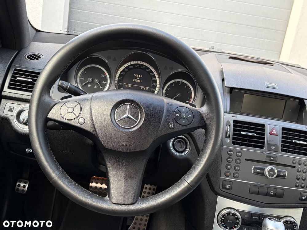 Mercedes-Benz Klasa C 180 Kompressor Automatik BlueEFFICIENCY Special Edition - 34