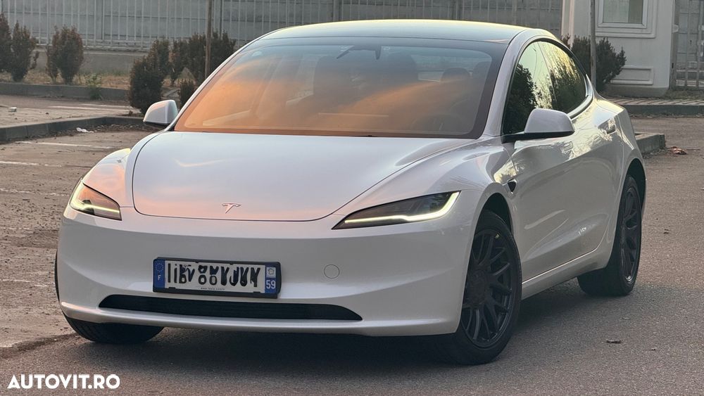 Tesla Model 3 Premium Langstreckenbatterie RWD - 2