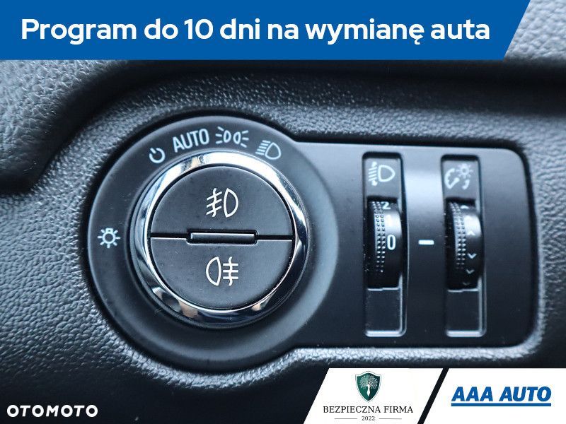 Opel Insignia - 20
