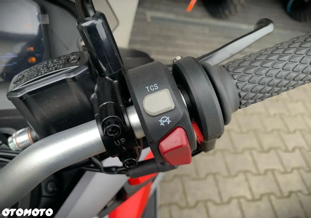 VOGE SR1 - 11