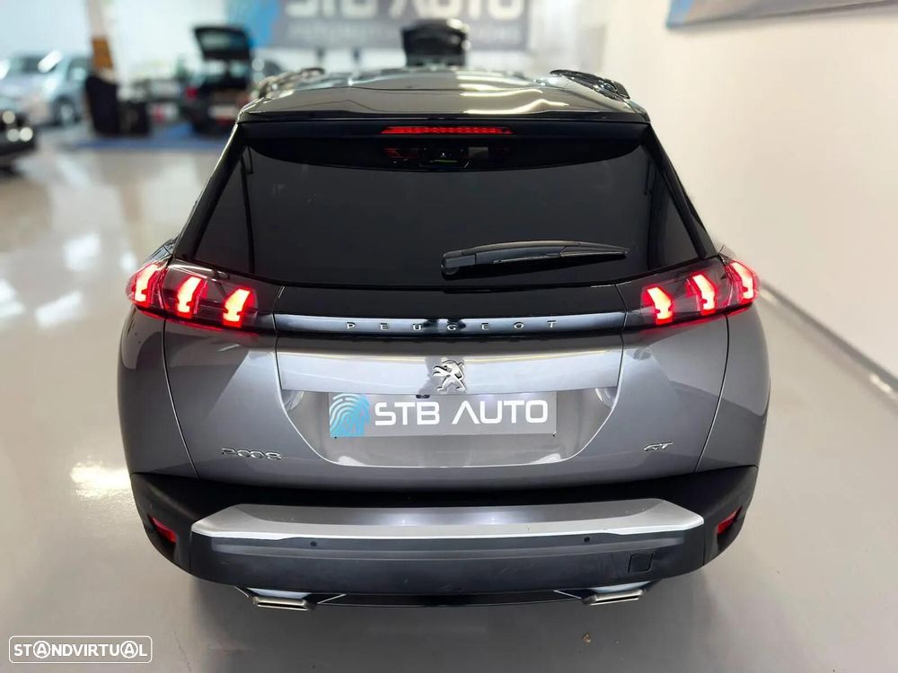 Peugeot 2008 1.2 PureTech GT Line - 8