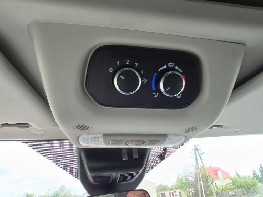 Ford TRANSIT 18 miejsc Salon PL Automat Przewóz osób niepełnosprawnych - 13