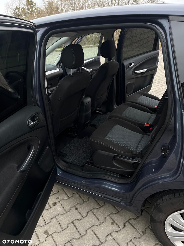 Ford S-Max 2.0 TDCi DPF Business Edition - 12