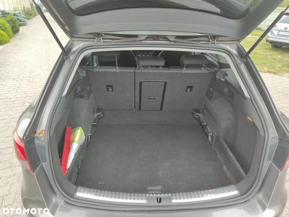 Seat Leon 2.0 TDI DPF Start&Stop DSG Style - 18