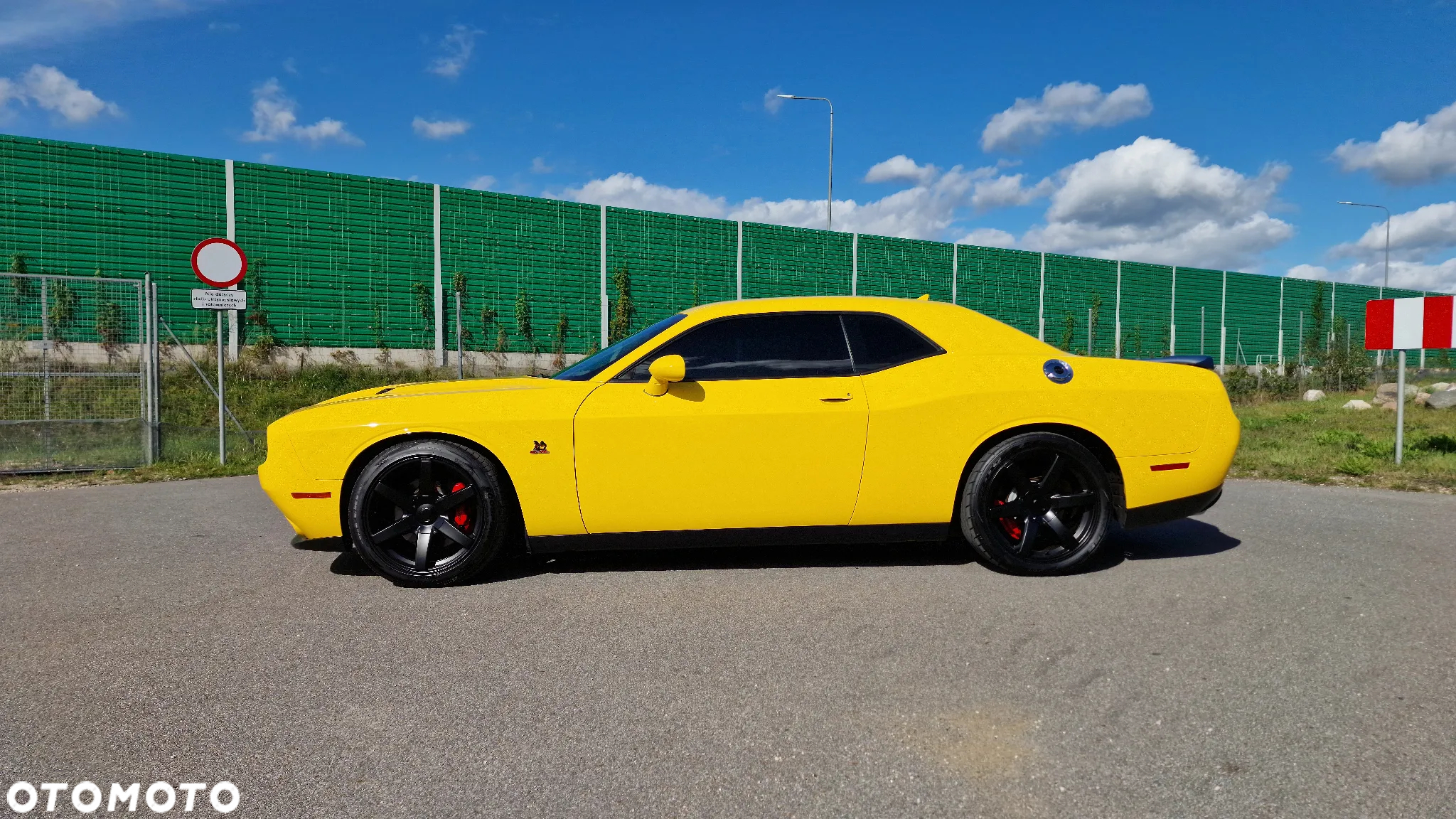 Dodge Challenger 6.4 Scat Pack - 3