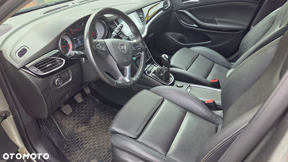 Opel Astra 1.6 CDTI Elite S&S - 8
