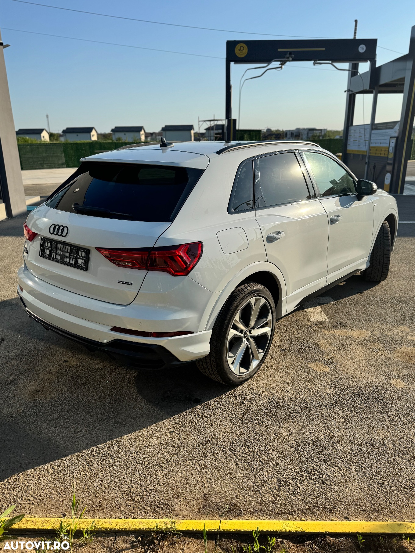 Audi Q3 45 TFSI quattro S tronic S line - 4