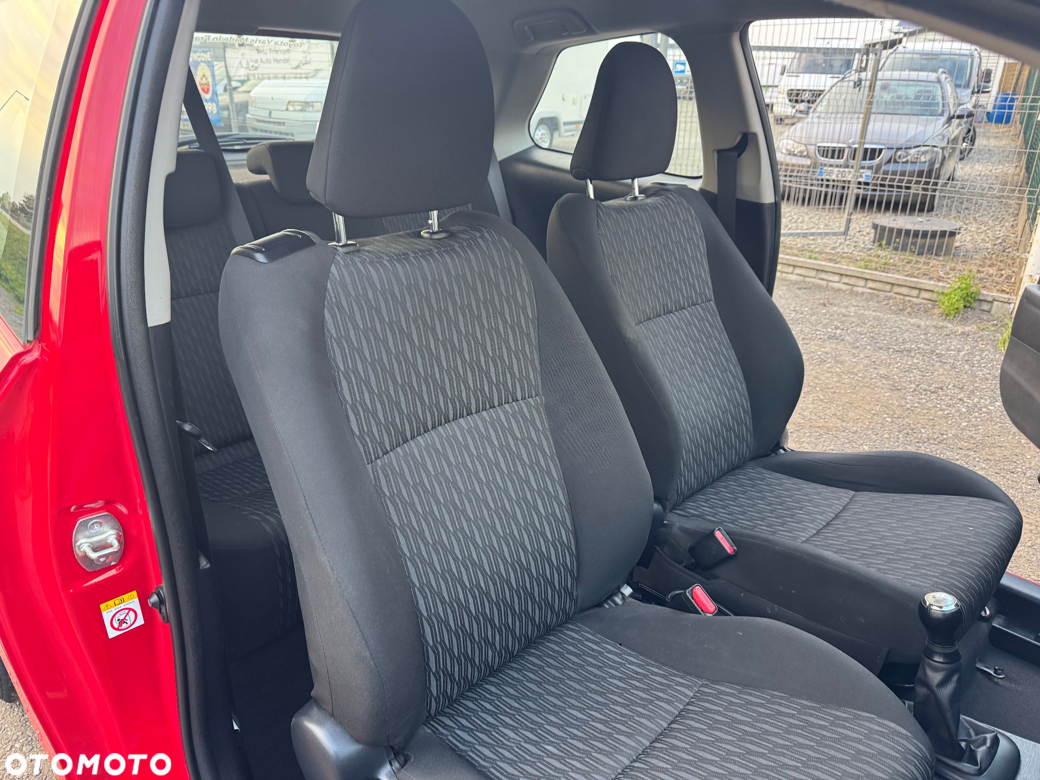 Toyota Yaris 1.0 Active - 13