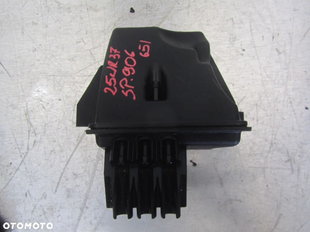 Mercedes Sprinter 906 2.2 CDI 651 zbiornik podciśnienia A651070768 - 1