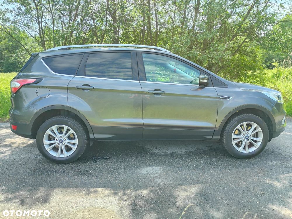 Ford Kuga - 8
