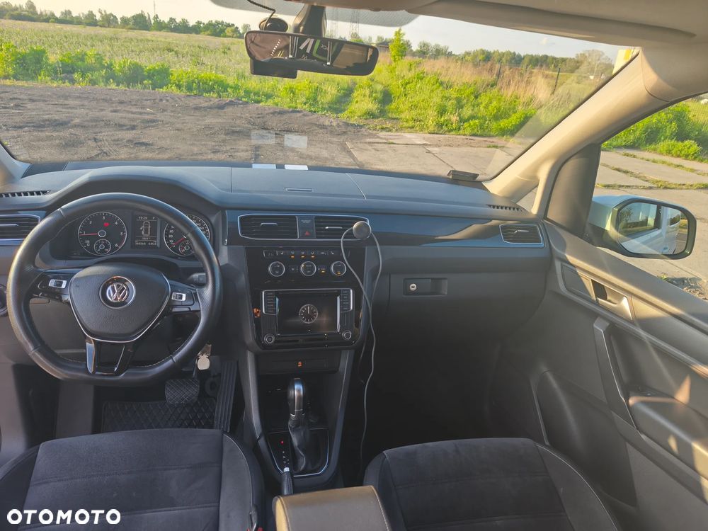 Volkswagen Caddy 2.0 TDI Highline DSG - 9