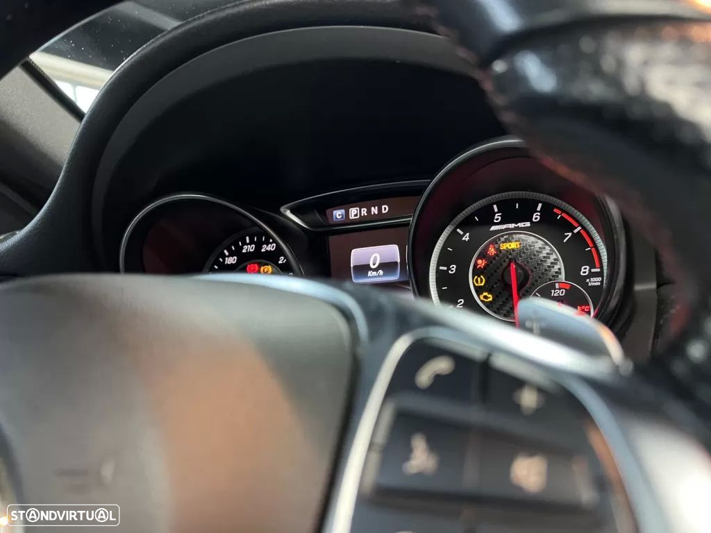 Mercedes-Benz A 45 AMG 4Matic Speedshift 7G-DCT - 28
