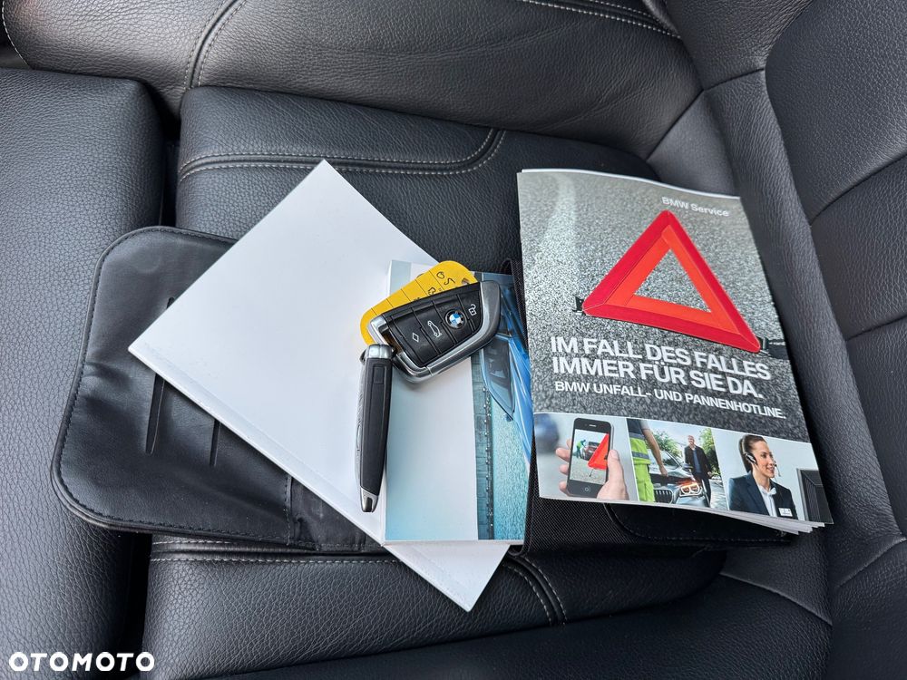 BMW Seria 5 - 16