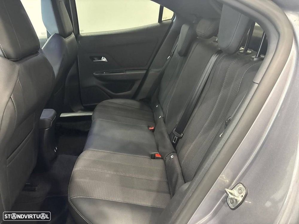 Opel Mokka 1.2 Hybrid GS eDCT - 10