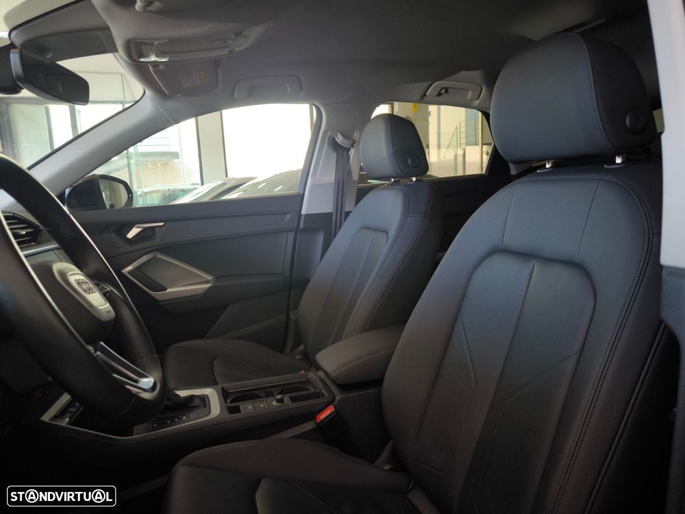 Audi Q3 Sportback 45 TFSIe S tronic - 12