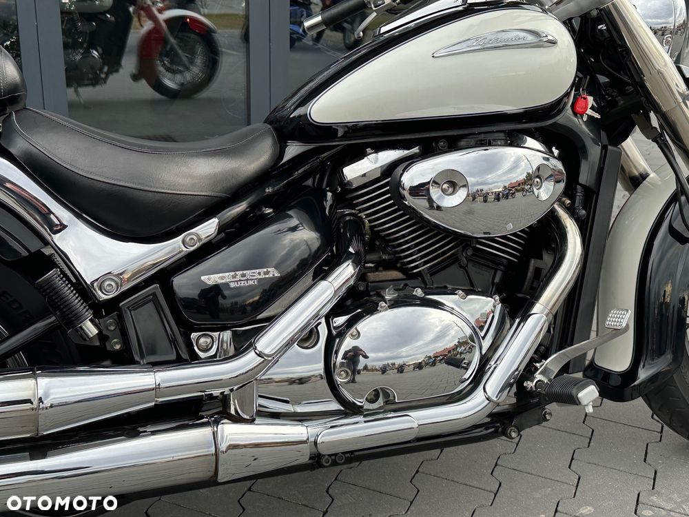 Suzuki VL 800 Volusia - 8