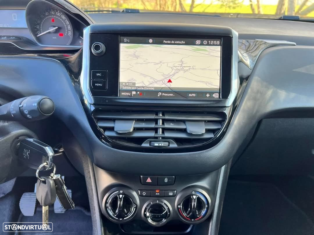 Peugeot 208 1.5 BlueHDi Allure - 16