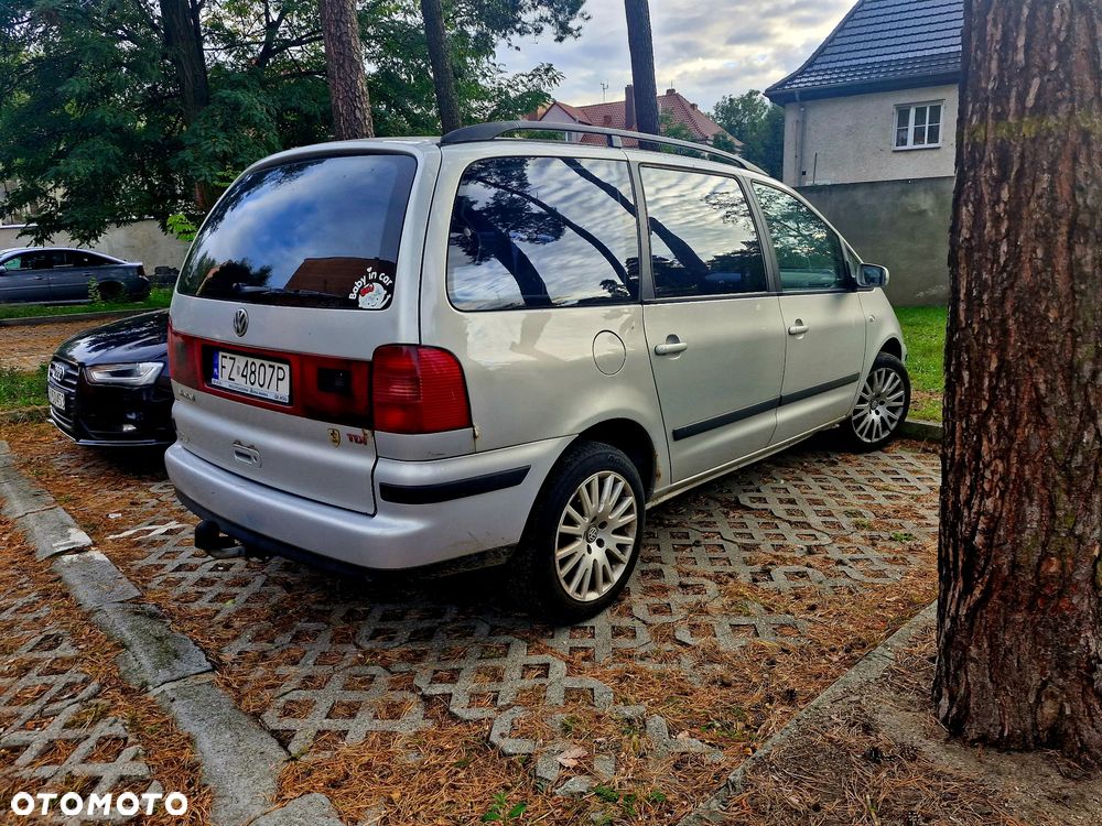 Volkswagen Sharan 2003 photo 4