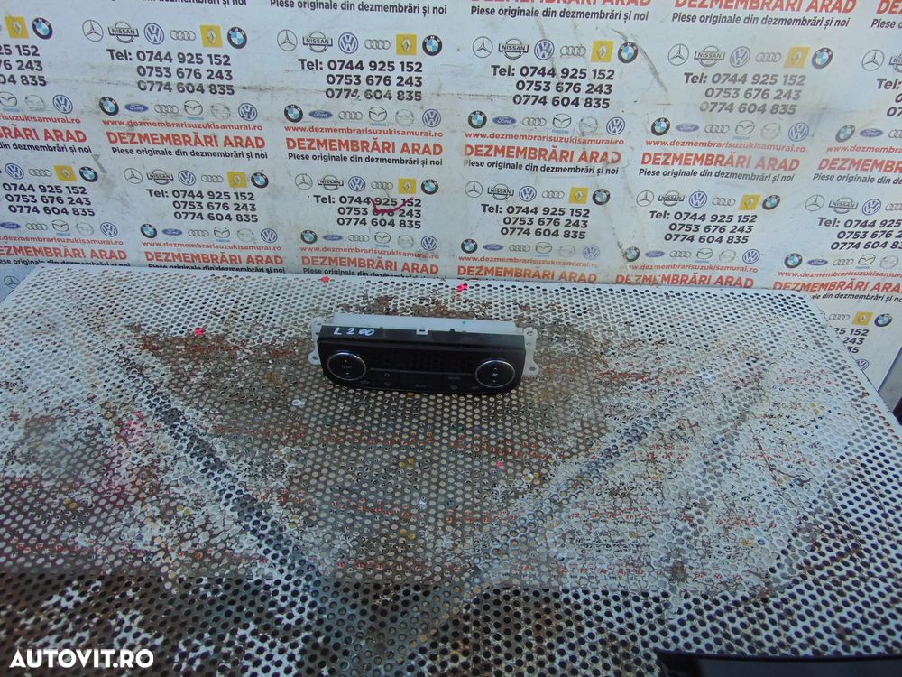 Climatronic Mitsubishi l200 cod 7820b270 panou comenzi clima - 1