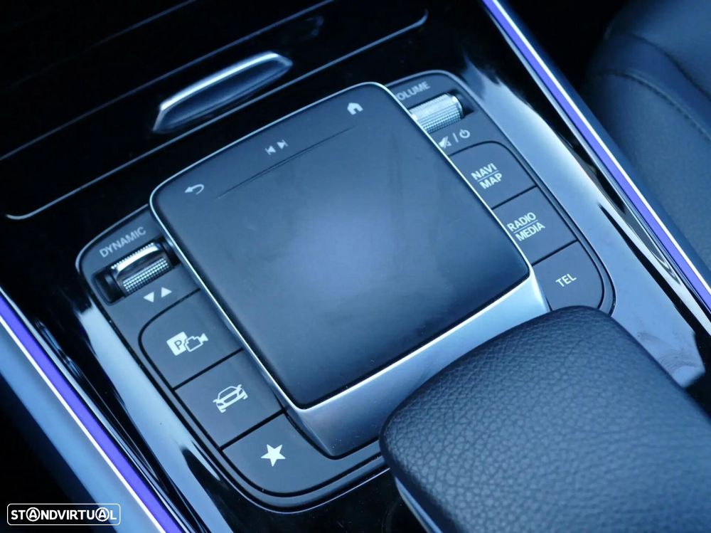 Mercedes-Benz EQB 300 4Matic - 29