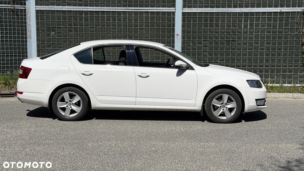 Skoda Octavia 1.4 TSI Ambition - 4
