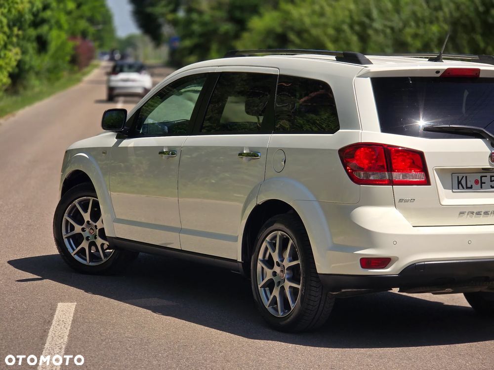 Fiat Freemont 2.0 Multijet Lounge AWD - 40
