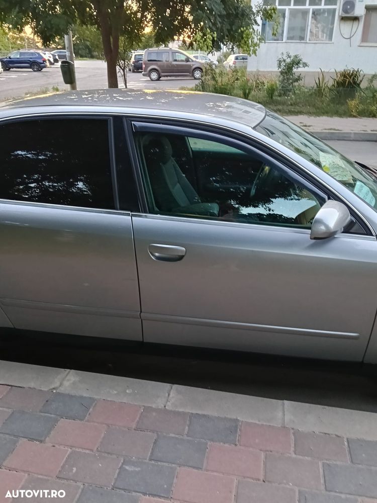 Audi A4 Limuzina - 5