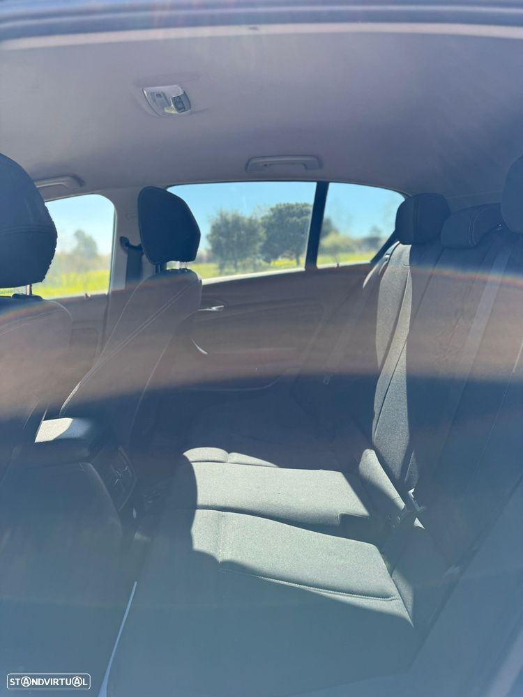 BMW 116 d Sport Line - 23