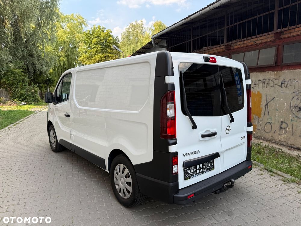 Opel Vivaro - 6
