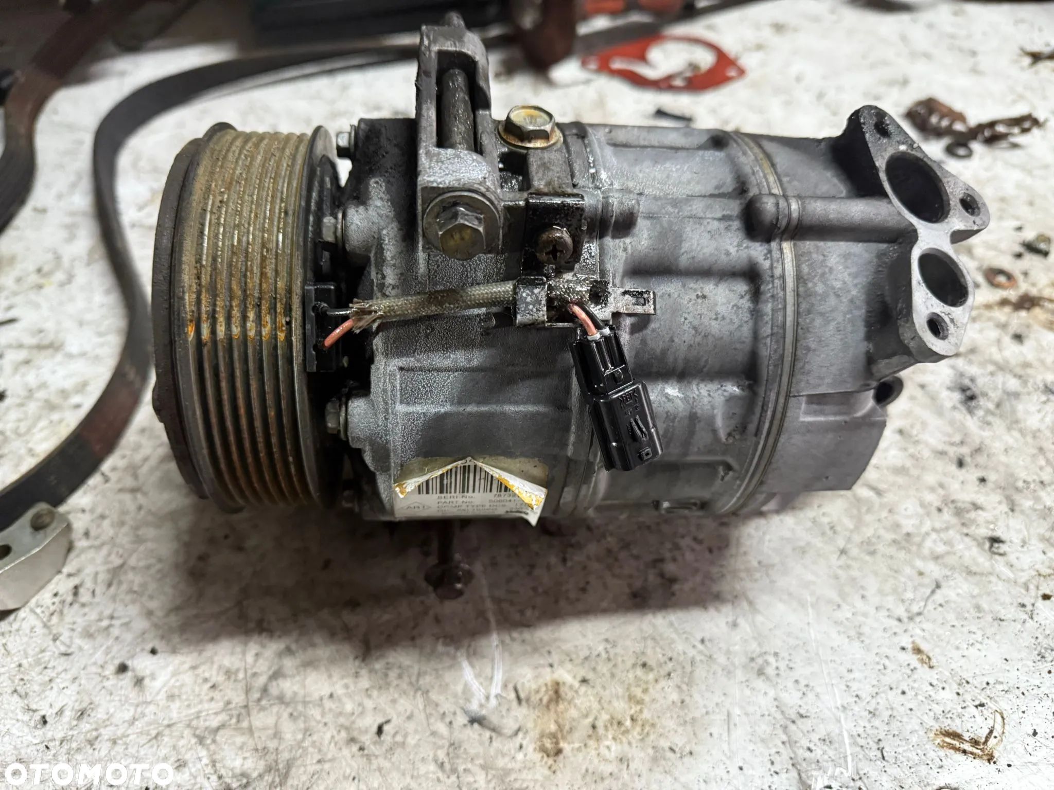 SPREZARKA KLIMATYZACJI TRAFIC 2.0 DCI 8200454172B - 1
