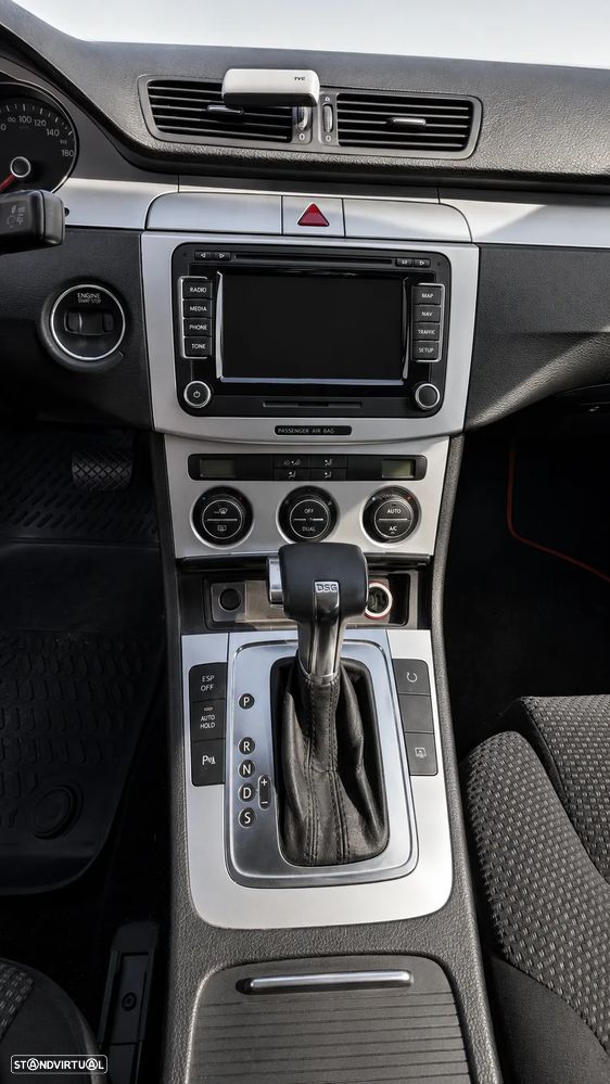 VW Passat 2.0 TDI Confortline DSG - 6