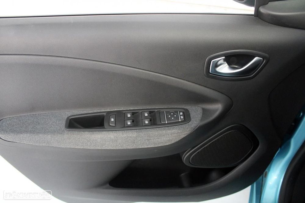 Renault Zoe (c/ Bateria) EV50 110hp Evolution - 9