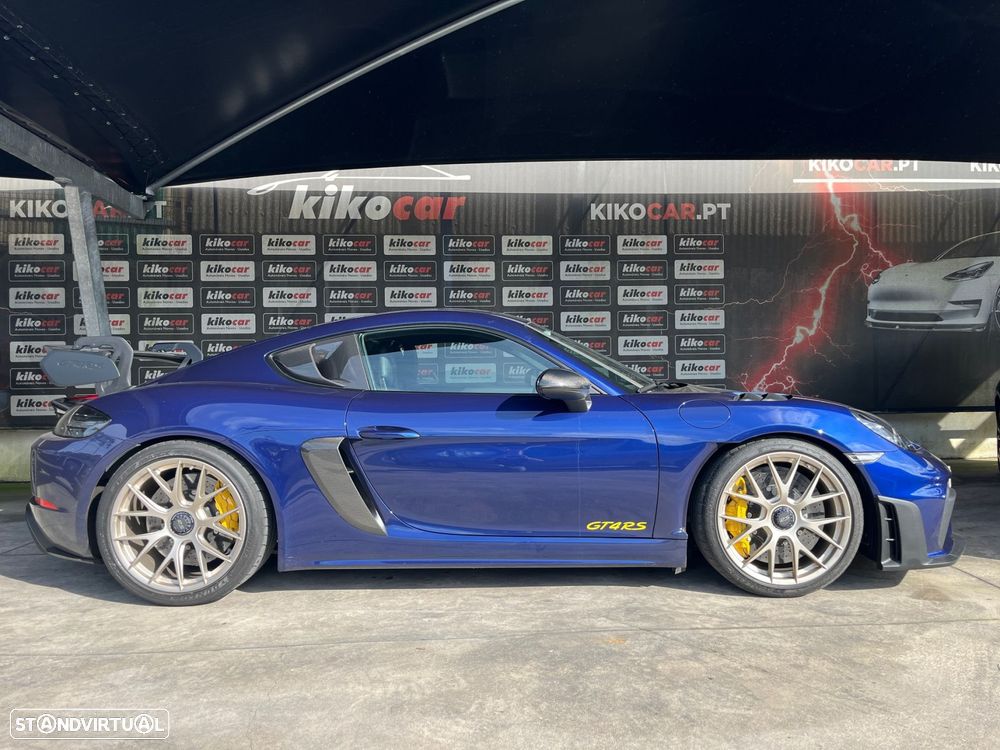 Porsche 718 Cayman GT4 RS - 9