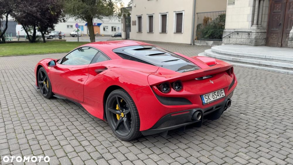Ferrari F8 Tributo - 8