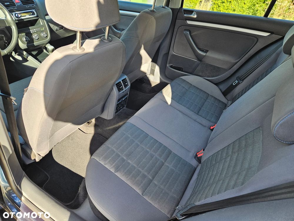 Volkswagen Golf 1.6 Tour - 8