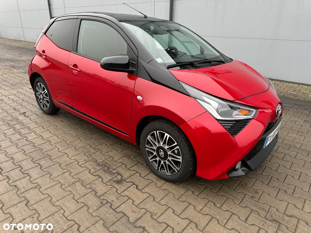Toyota Aygo x-clusive Style Selection - 2