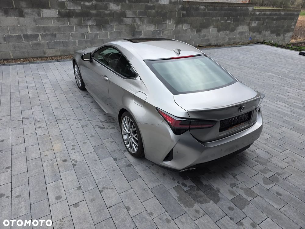 Lexus RC - 5
