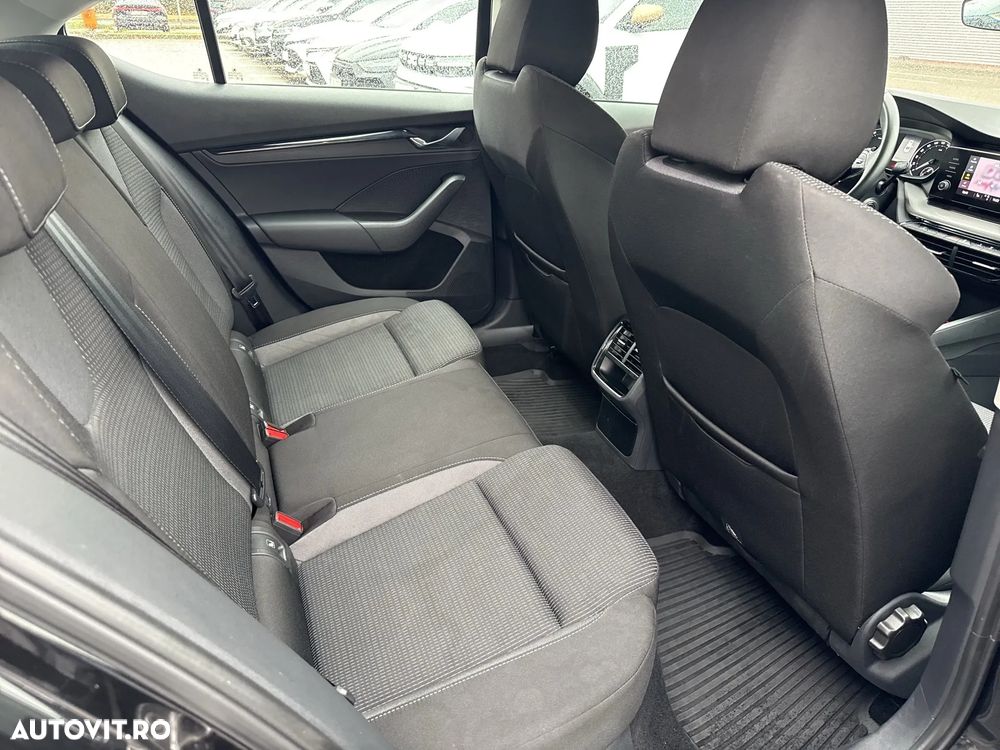 Skoda Octavia 1.5 TSI Ambition - 14